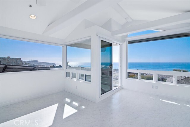 Building Photo - 23601 Sidney Bay