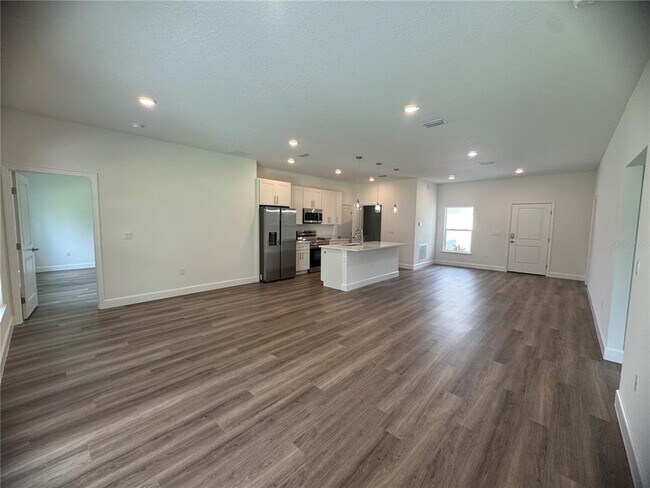 Building Photo - 7191 SW 133rd Ln
