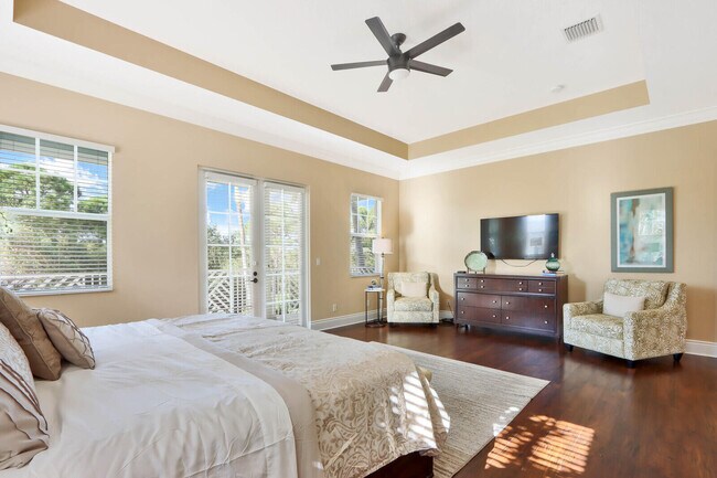 Building Photo - 124 Tulip Tree Ct