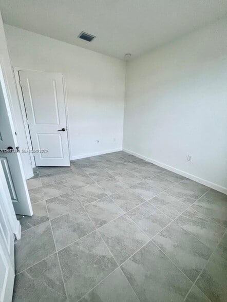 Building Photo - 23252 SW 128th Ave