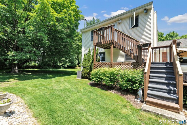 Building Photo - 5B Saxony Dr