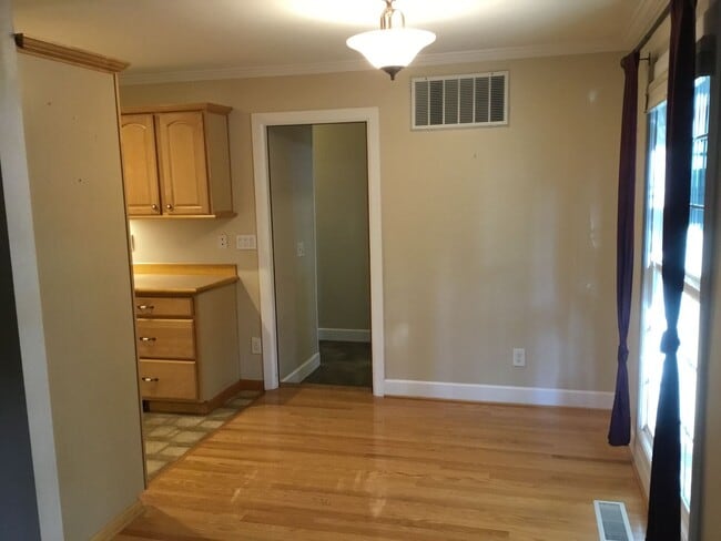 Building Photo - ST JOHN'S RANCH