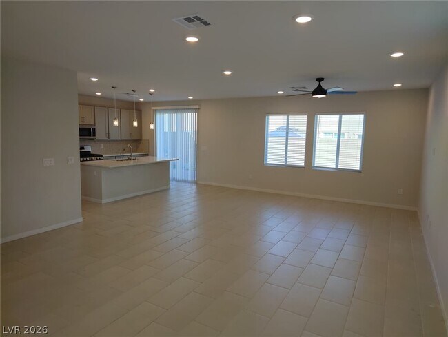 Building Photo - 6614 Palmer Crst St