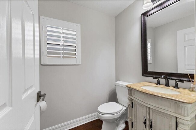 Building Photo - 1711 Starling Dr
