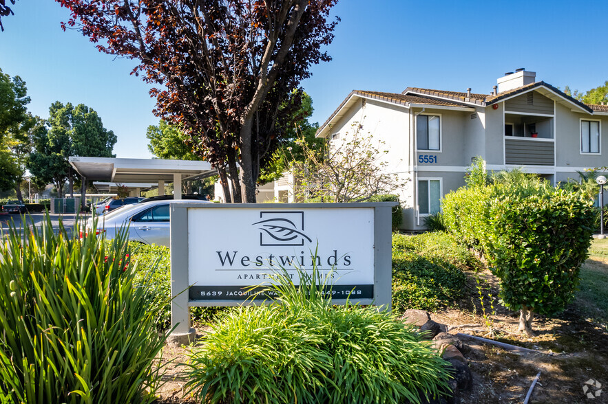 Primary Photo - Westwinds Apartment Homes