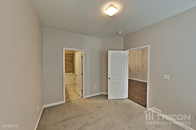 Building Photo - 409 Riverwood Ct