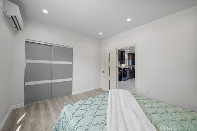 Building Photo - 10801 1/2 Wescott Avenue Unit