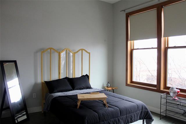 Building Photo - 2502 Live Oak St