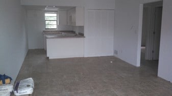 Building Photo - The Timbers