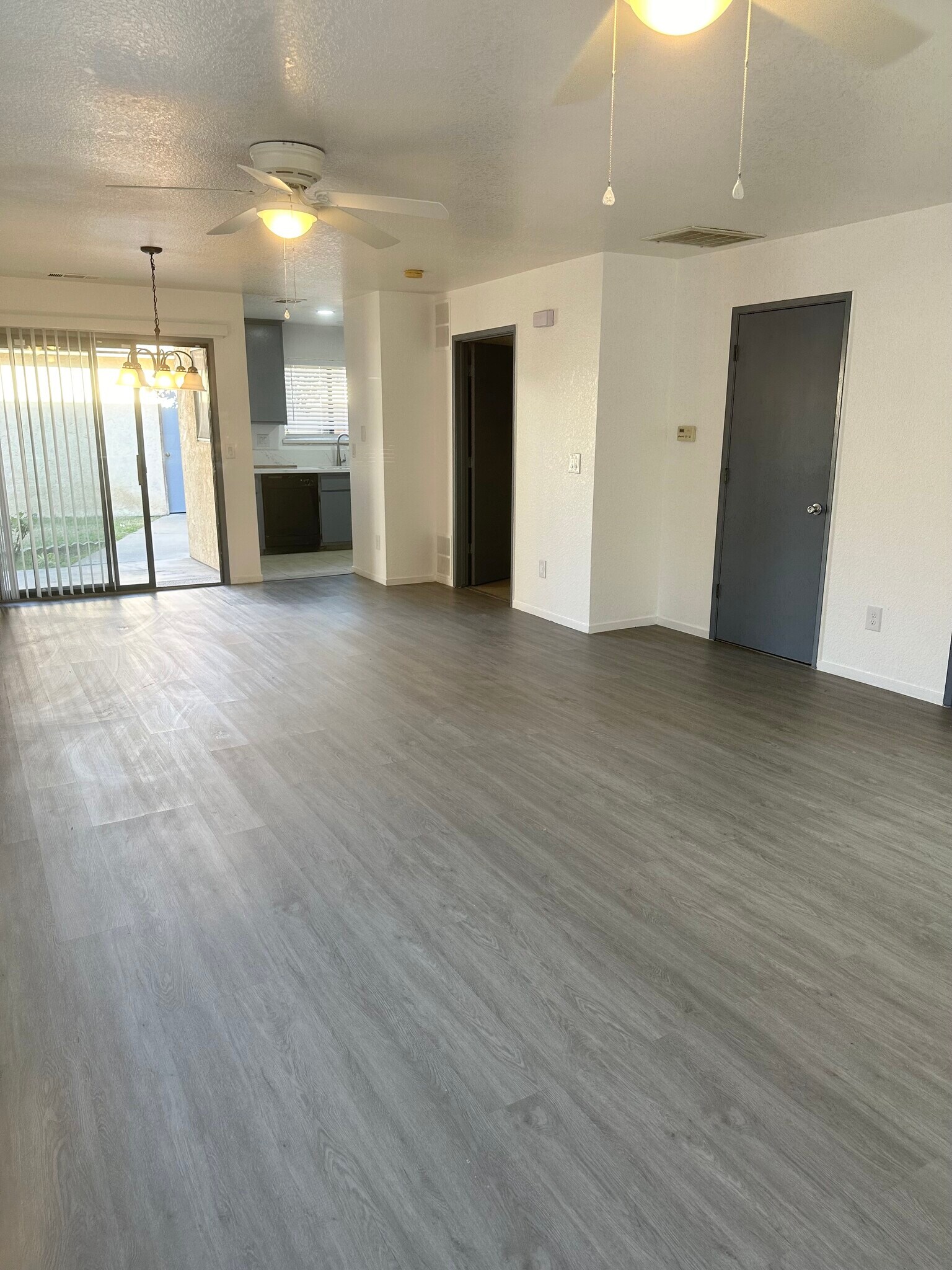 Building Photo - 3661 La Mancha Pl