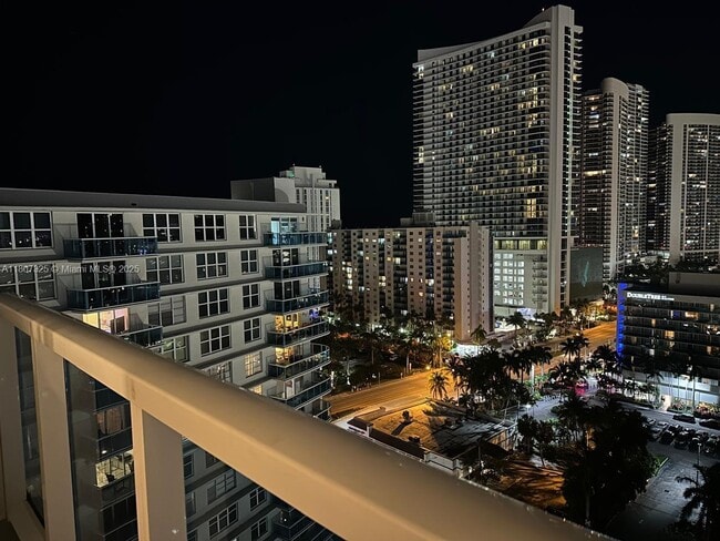 Building Photo - 3800 S Ocean Dr