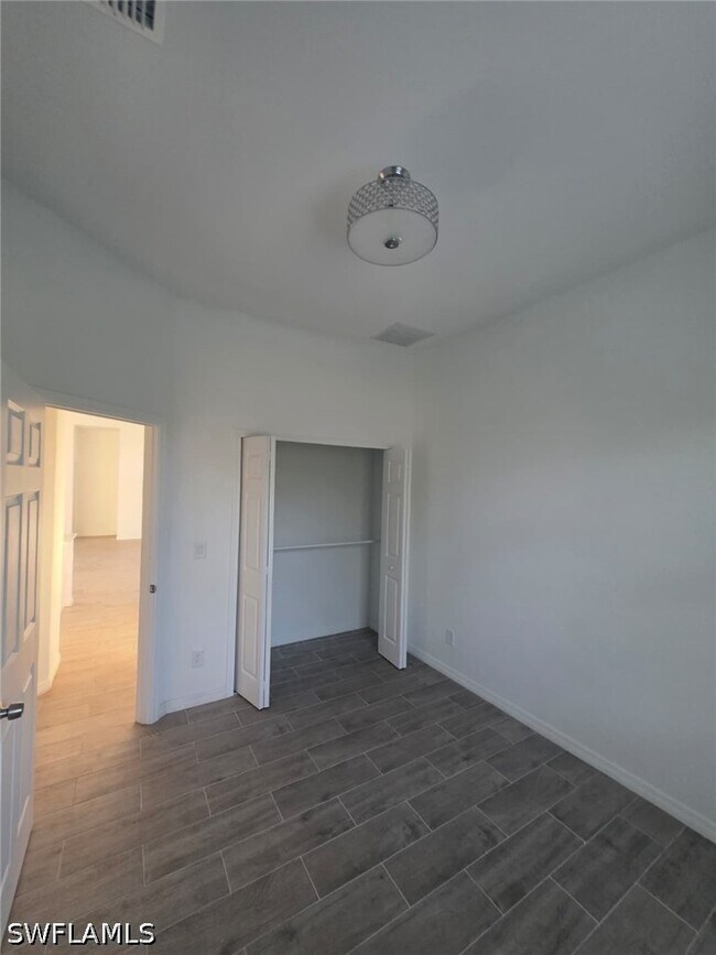 Building Photo - 14300 Kay Ln