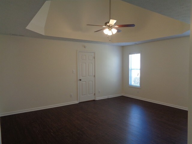 Building Photo - 5155 Arbor View Way