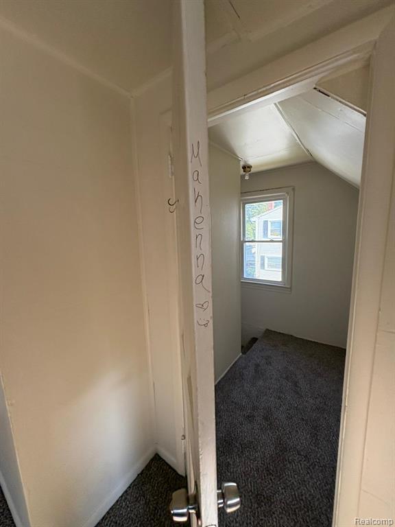 Building Photo - 1701 Park St