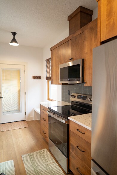 Building Photo - 4069 Berwick Ln SE