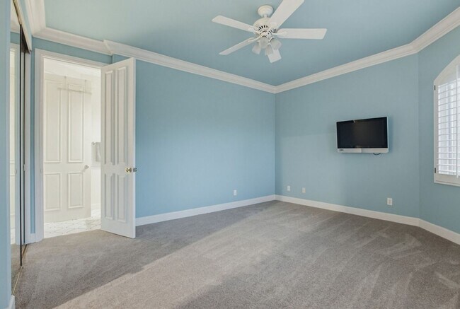 Building Photo - Gorgeous Custom Built Scripps Ranch Home Available Now!