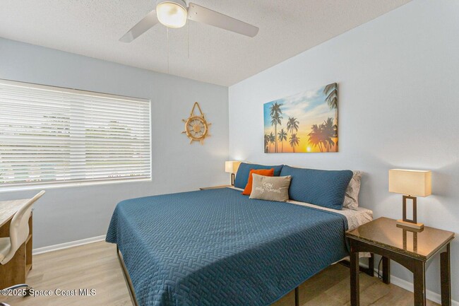 Building Photo - 325 S Brevard Ave