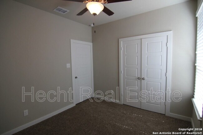 Building Photo - 1163 Creekside Orchard