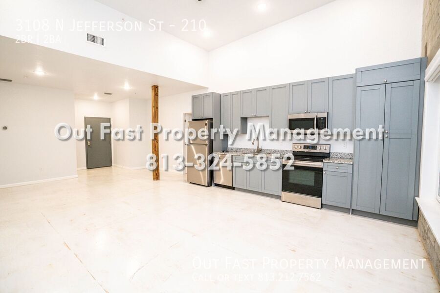 Building Photo - 3108 N Jefferson St