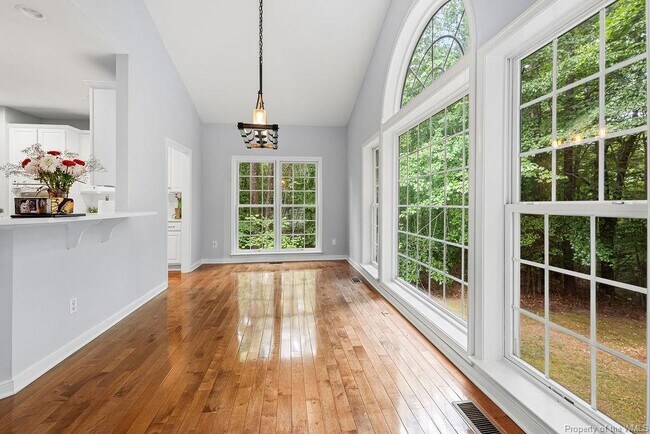 Building Photo - 9388 Ottoway Ct