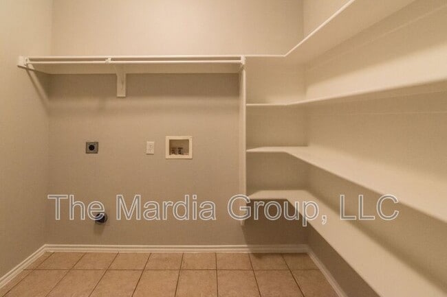 Building Photo - 8512 Prairie Wind Trail