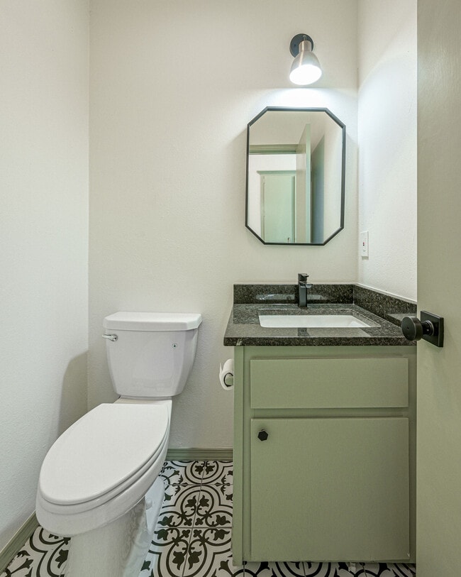 Building Photo - 1626 NW 45th St