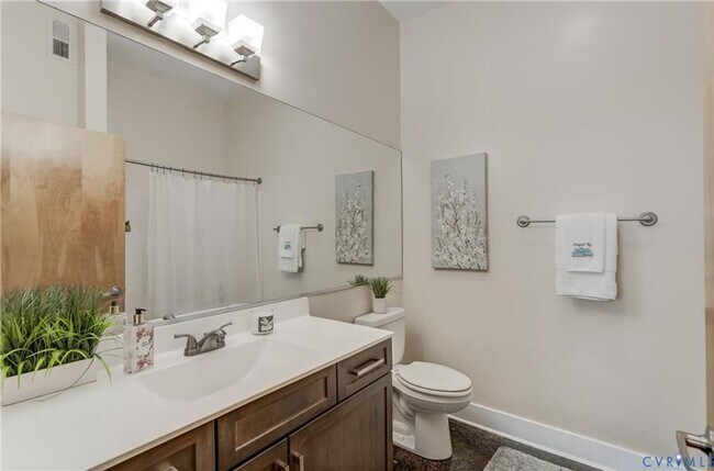 Building Photo - Now Available – Partially Furnished Luxury Condo with Rooftop Terrace | Ideal for Incoming VCU St...