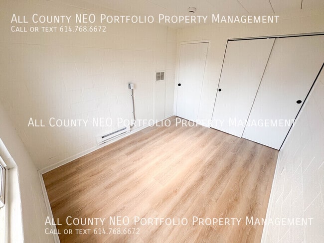 Building Photo - 1720 Harvard Ave