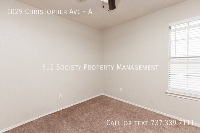 Building Photo - 1029 Christopher Ave