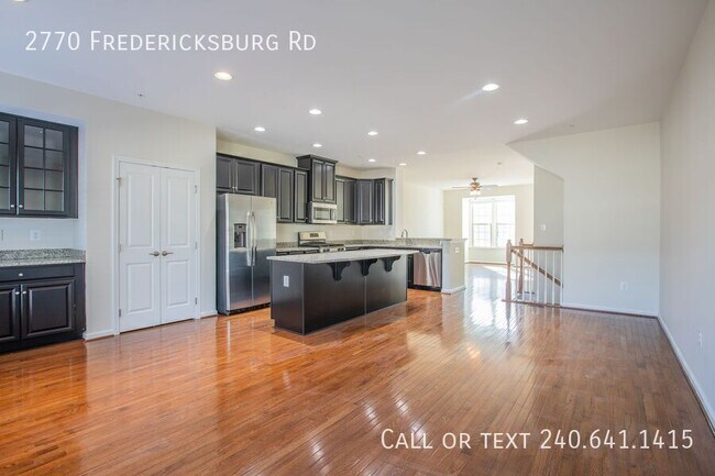 Building Photo - 2770 Fredericksburg Rd