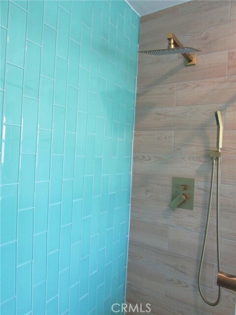 Building Photo - 28011 Indian Rock Dr