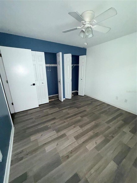 Building Photo - 5920 7th Ave W