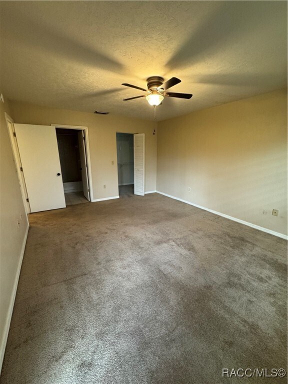 Building Photo - 810 E Gilchrist Ct