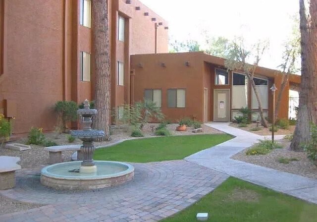 Building Photo - 4704 E Paradise Village Pky N