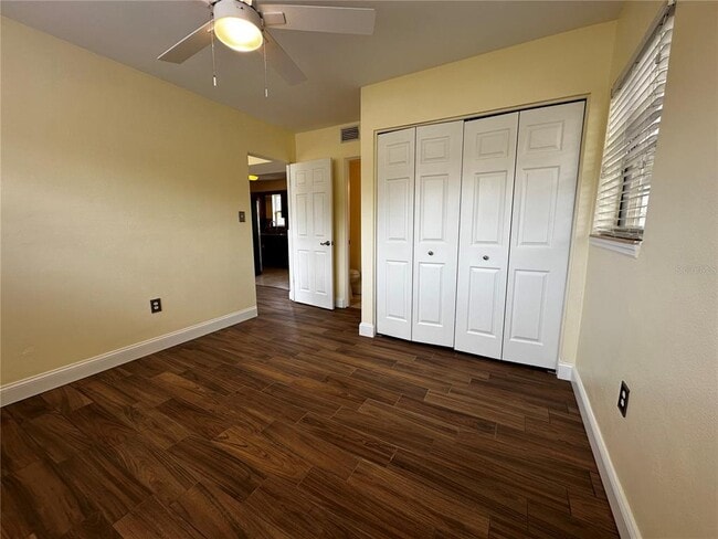 Building Photo - 8933 Narcissus Ave