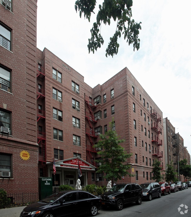 Building Photo - Park House Luxury Apartments