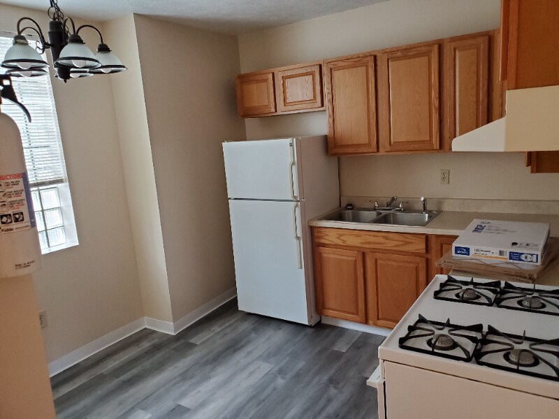 Building Photo - 600 Overbrook Blvd