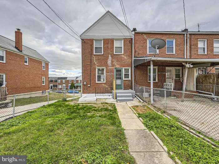 Primary Photo - 3744 Elmley Ave