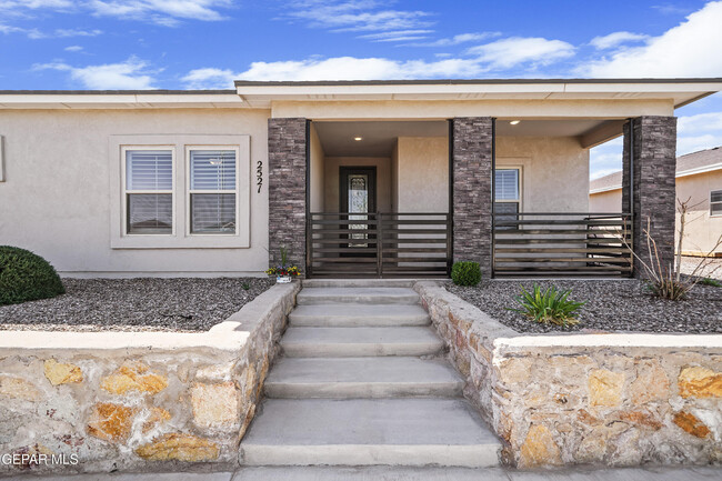 Building Photo - 2521 Mike Price Dr