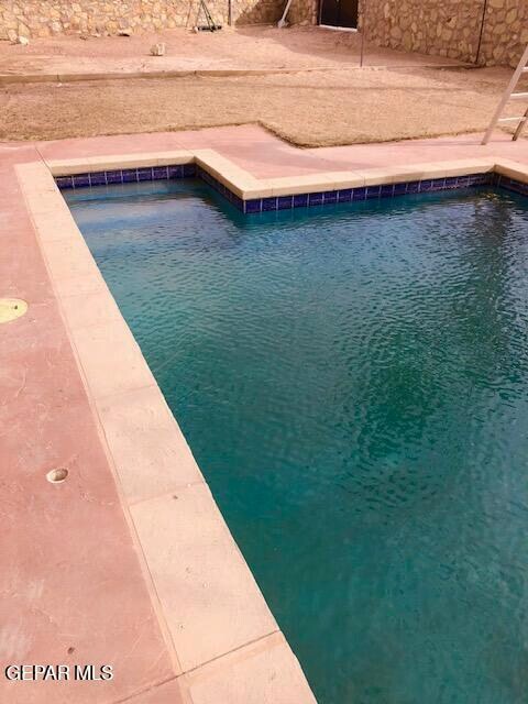 Building Photo - 13700 Paseo Rico Cir