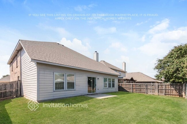 Building Photo - 4517 Dogwood Dr