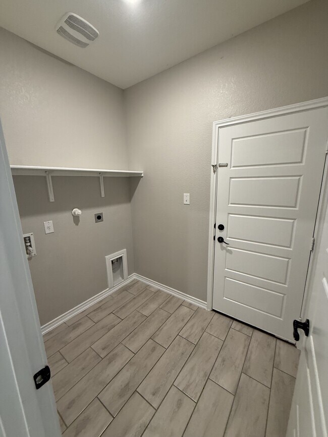 Building Photo - 15223 Liberty Station