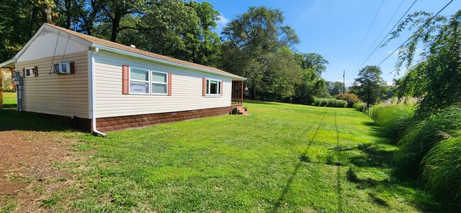 Primary Photo - 1121 Nemeth Rd