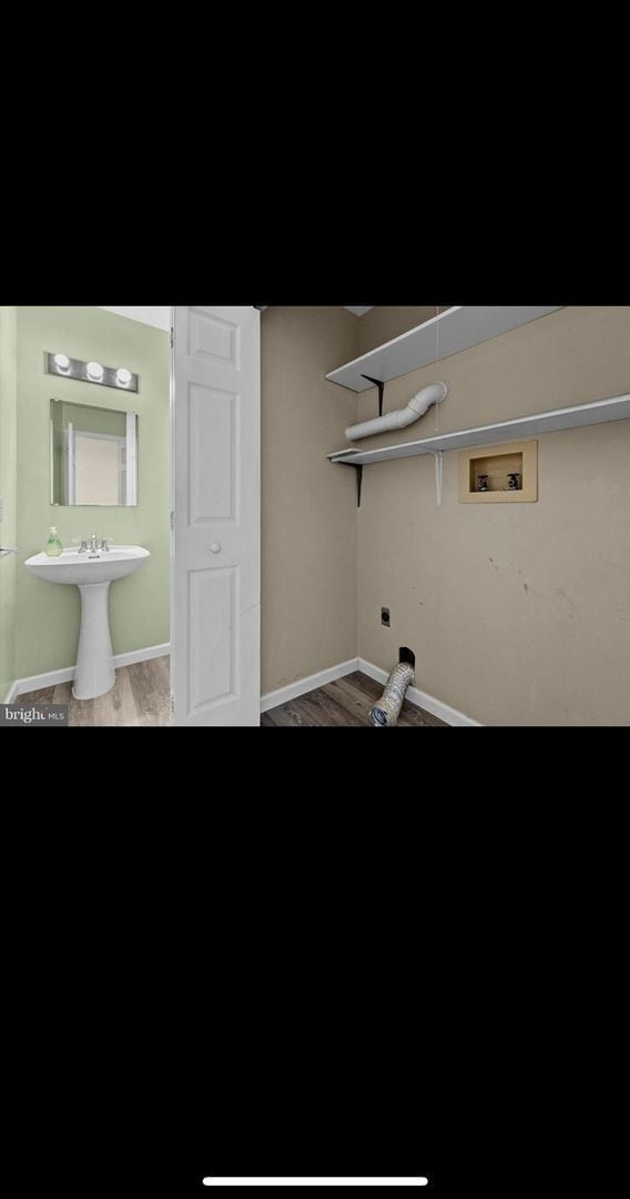 Building Photo - Spacious 3BR Townhome in Harrisburg