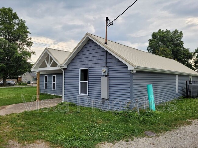 Building Photo - 4208 Lees Ln