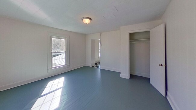 Building Photo - 8 W Prospect St