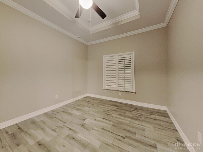 Building Photo - 175 Eppinger Dr