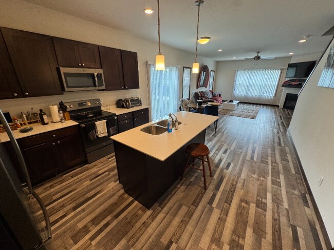 Building Photo - 4357 Eagle Ridge Ln