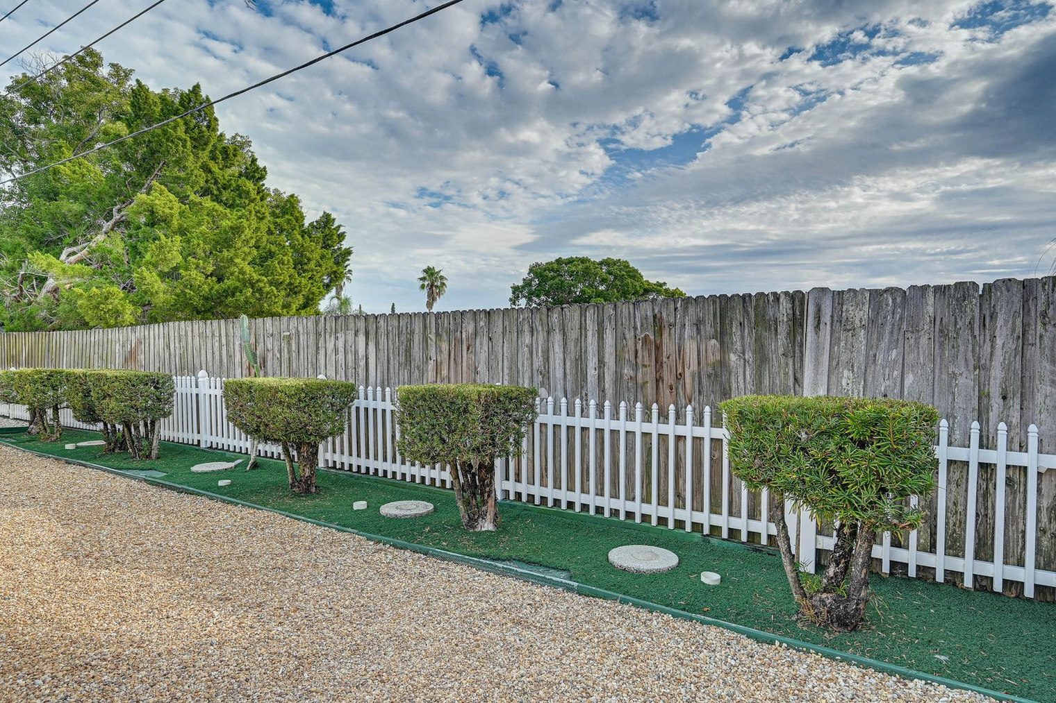 Building Photo - 7536 Topay Ln