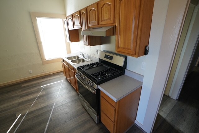 Building Photo - 1708 10th St